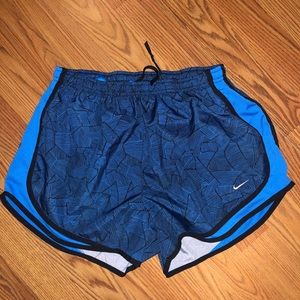 Athletic shorts
